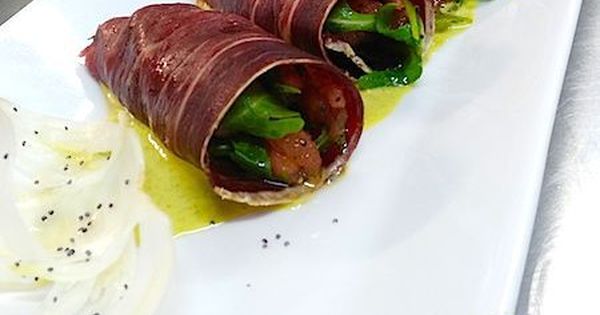 Canelones de embutido cecina de ciervo